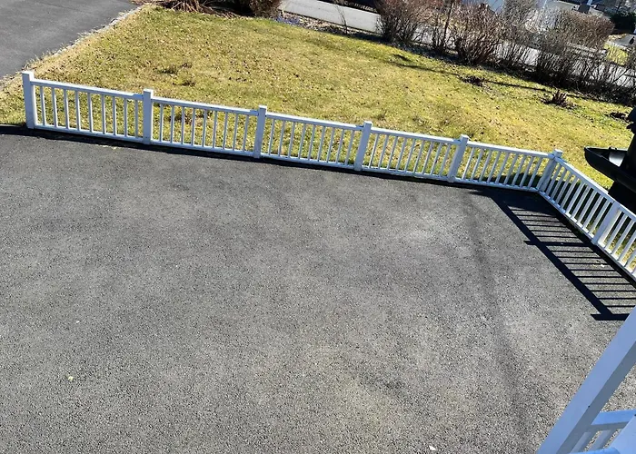 A Beautiful 3-bedroom With Stunning Views And Free Parking * Bergen