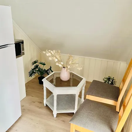 A Beautiful 3-bedroom With Stunning Views And Free Parking Lejlighed